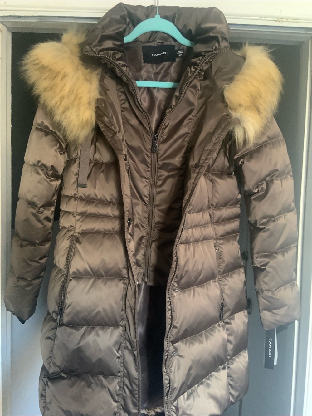 NWT Tahari Chocolate Brown Quilted Hooded Down Puffer with Faux Fur Trim